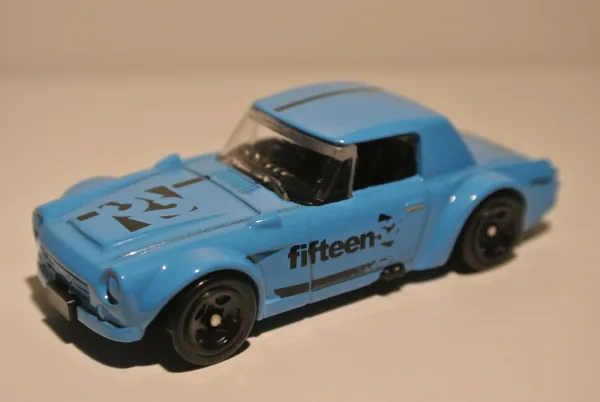 Fairlady 2000 2018 Hot Wheels (HW Speed Graphics)