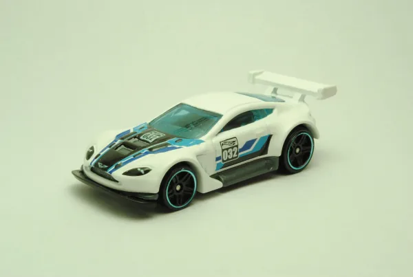 Aston Martin Vantage GT3