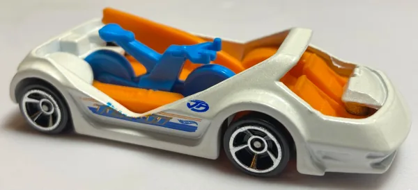 Deora III 2024 Hot Wheels (Then and Now)