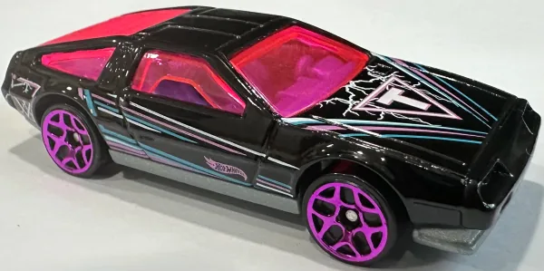 DMC DeLorean 2025 Hot Wheels (HW Art Cars)