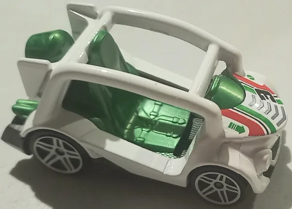 Kick Kart 2025 Hot Wheels (HW Ride-Ons)