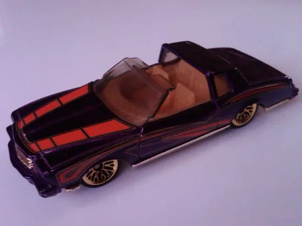 Montezooma 2002 Hot Wheels (2002 Hot Wheels)