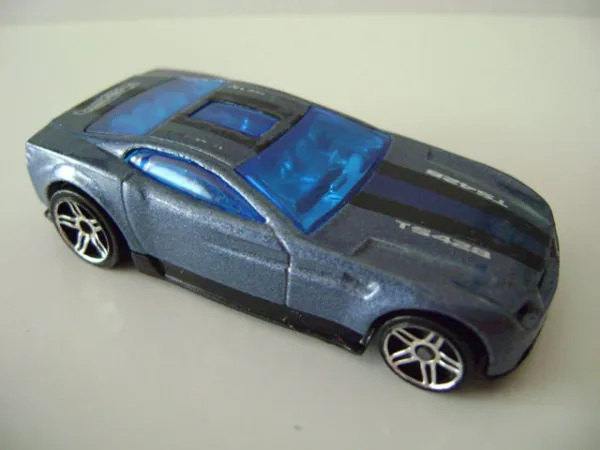 Torque Screw 2004 Hot Wheels (2004 First Editions)
