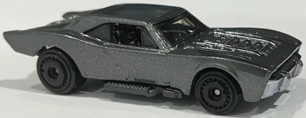 Batmobile 2022 Hot Wheels (Batman)