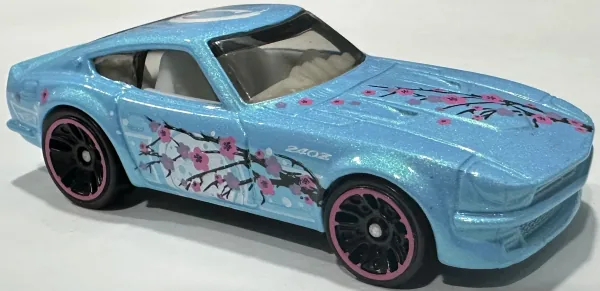 Datsun 240Z 2025 Hot Wheels (HW Art Cars)