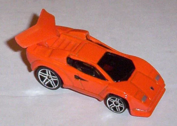 'Tooned Lamborghini Countach 2004 Hot Wheels (2004 First Editions)