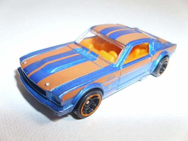 Ford Mustang Fastback | (3rd Color)