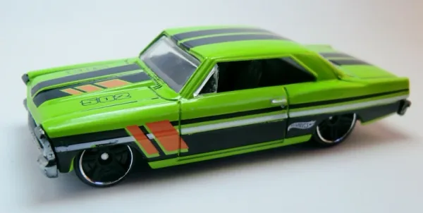 '66 Chevy Nova 2013 Hot Wheels (Muscle Mania)