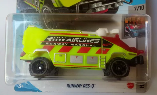 Runway Res-Q | (2nd Color) 2020 Hot Wheels (HW Metro)