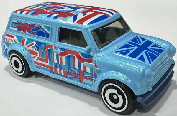 '67 Austin Mini Van | (2nd Color) 2025 Hot Wheels (HW Art Cars)