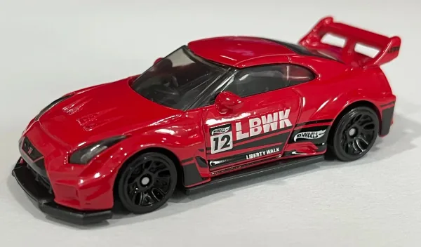 LB-Silhouette WORKS GT Nissan 35GT-RR VER.2 | (2nd Color)