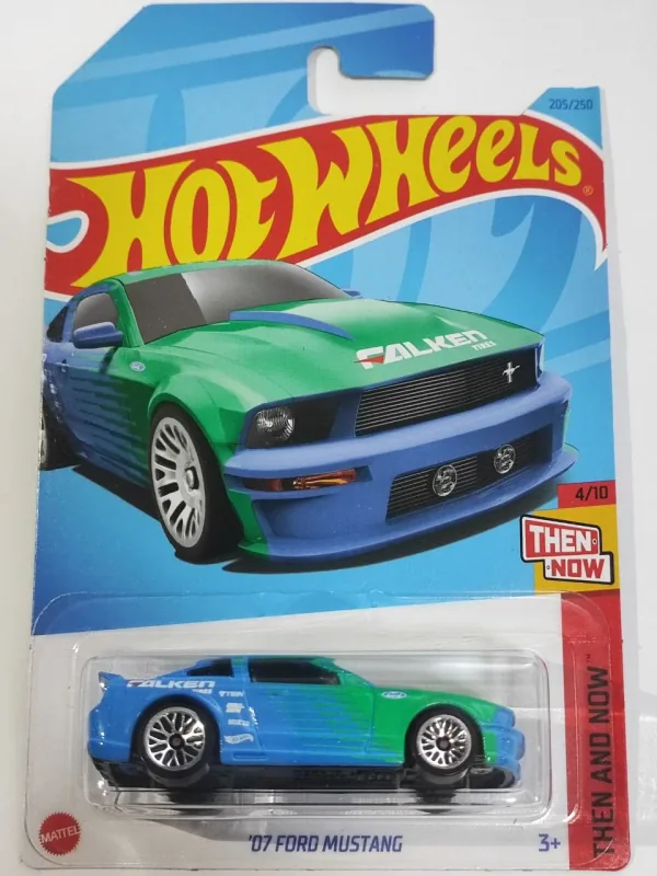 '07 Ford Mustang 2023 Hot Wheels (Then and Now)