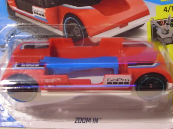 Zoom In | (2nd Color) 2019 Hot Wheels (Experimotors)