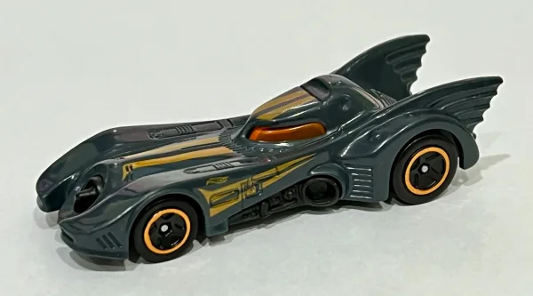 Batmobile 2023 Hot Wheels (Batman)