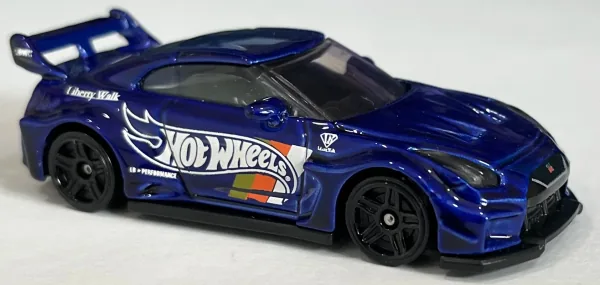 LB-Silhouette WORKS GT Nissan 35GT-RR VER.2 2022 Hot Wheels (HW Dream Garage)