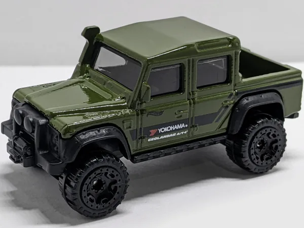 '15 Land Rover Defender Double Cab | (2nd Color)
