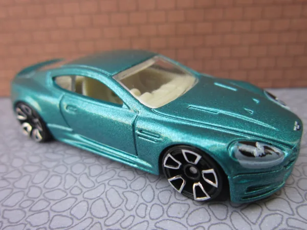 Aston Martin DBS | (2nd Color) 2012 Hot Wheels (Faster Than Ever)
