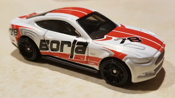 2015 Ford Mustang GT | (3rd Color) 2018 Hot Wheels (HW Speed Graphics)
