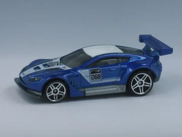 Aston Martin Vantage GT3