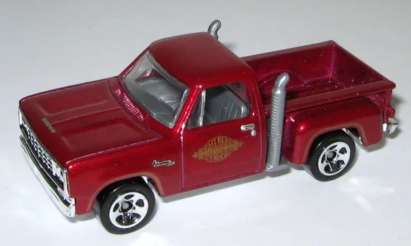 '78 Dodge Li'l Red Express Pickup 2012 Hot Wheels (2012 New Models)
