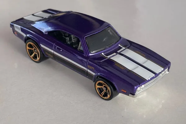 '69 Dodge Charger 500 2023 Hot Wheels (Then and Now)