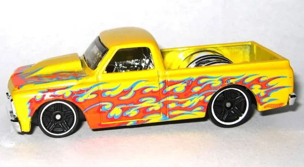 '67 Chevy C10 2015 Hot Wheels (Heat Fleet)
