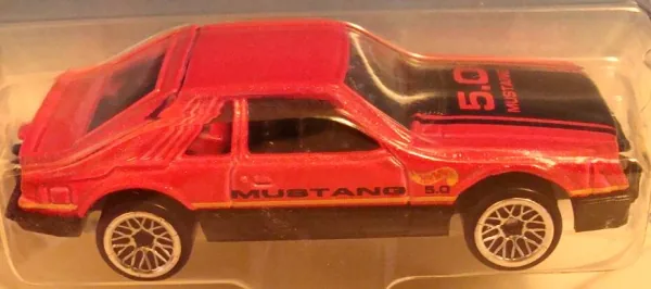 Mustang Cobra 1997 Hot Wheels (1997 Hot Wheels)