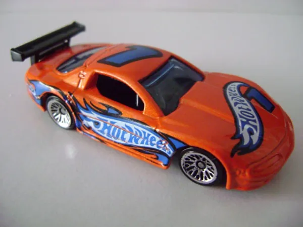 Olds Aurora 2000 Hot Wheels (2000 Hot Wheels)