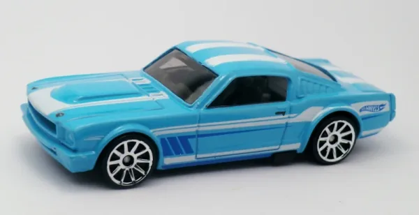 '65 Mustang 2+2 Fastback | (2nd Color) 2013 Hot Wheels (Muscle Mania)