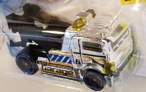 Heavy Hitcher | (2nd Color) 2020 Hot Wheels (Experimotors)
