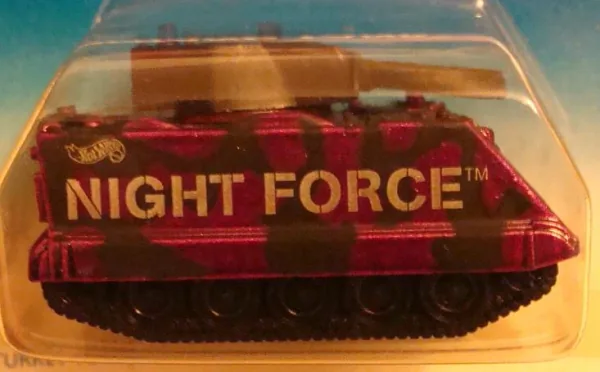 Command Tank 1996 Hot Wheels (1996 Hot Wheels)
