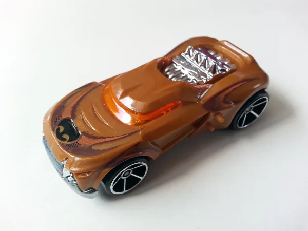 Growler | (2nd Color)