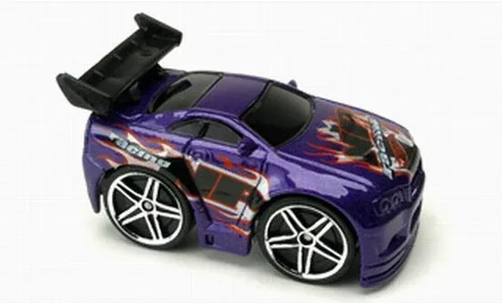 Blings Out-A-Line 2004 Hot Wheels (2004 First Editions)