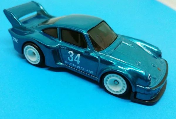 Porsche 934.5 2018 Hot Wheels (Nightburnerz)