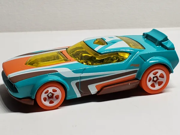 Fast Fish 2018 Hot Wheels (HW Art Cars)