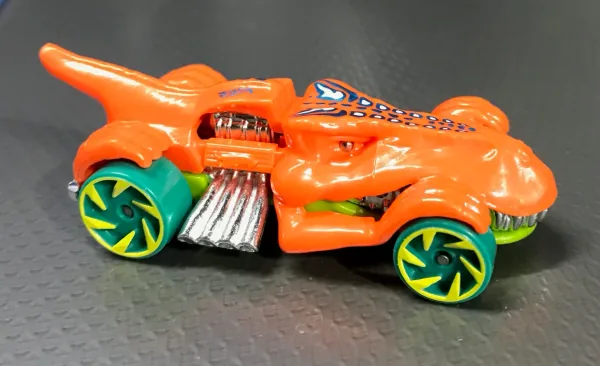T-Rextroyer | (2nd Color) 2019 Hot Wheels (Dino Riders)