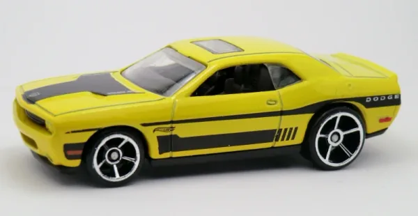 '08 Dodge Challenger SRT8