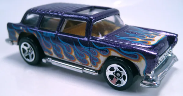 Classic Nomad 2013 Hot Wheels (Heat Fleet)