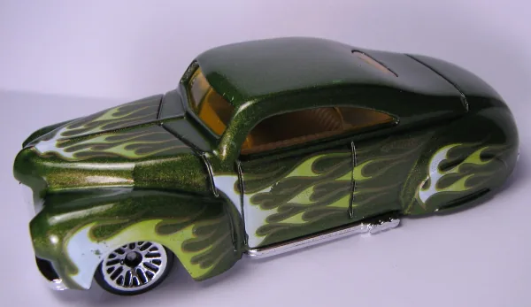 Tail Dragger 2011 Hot Wheels (Heat Fleet)