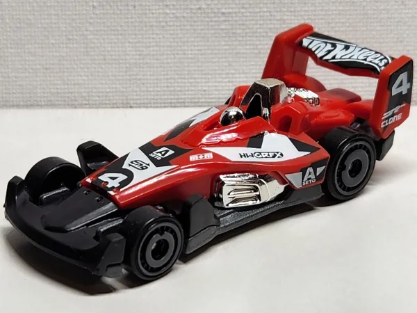 HW-4-TRAC 2024 Hot Wheels (HW Race Day)