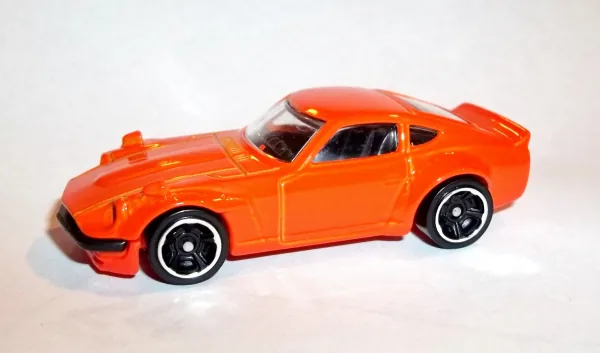 Custom Datsun 240Z | (2nd Color)