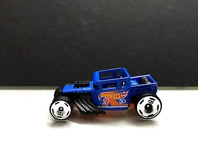 Bone Shaker 2018 Hot Wheels (HW Race Team)