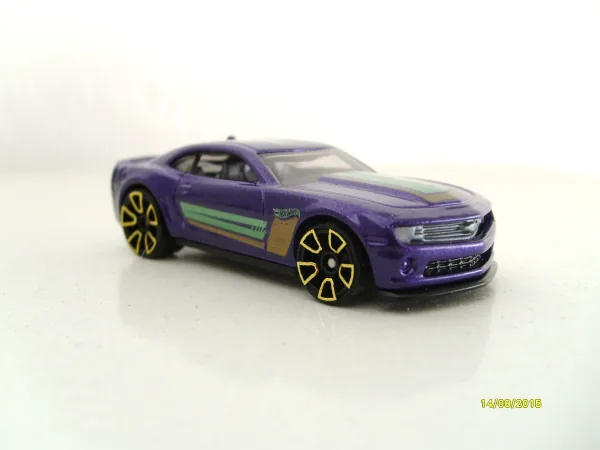 '13 Hot Wheels Chevy Camaro Special Edition | (2nd Color) 2015 Hot Wheels (Muscle Mania)