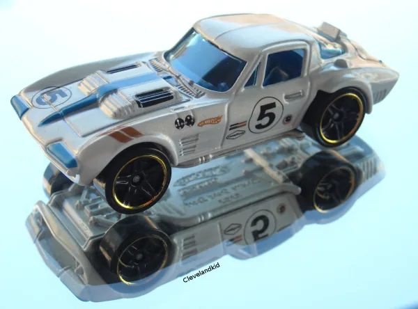 Corvette Grand Sport 2009 Hot Wheels (Mystery Cars)