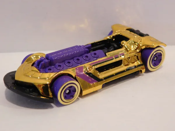 X-Steam | (2nd Color) 2018 Hot Wheels (Super Chromes)