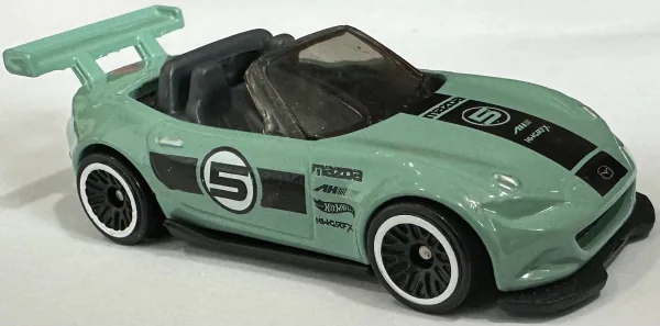 '15 Mazda MX-5 Miata 2024 Hot Wheels (HW J-Imports)
