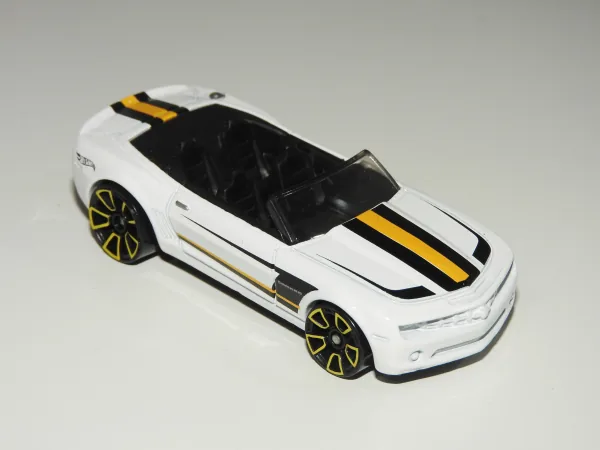 Camaro Convertible Concept 2015 Hot Wheels (Then and Now)