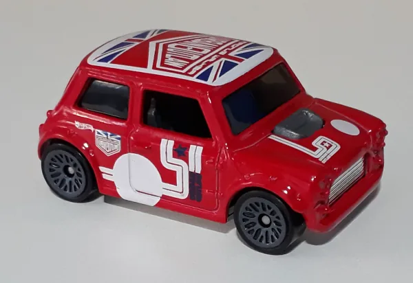 Morris Mini | (2nd Color) 2018 Hot Wheels (Nightburnerz)