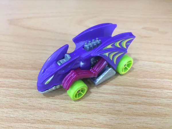 Vampyra 2016 Hot Wheels (Street Beasts)
