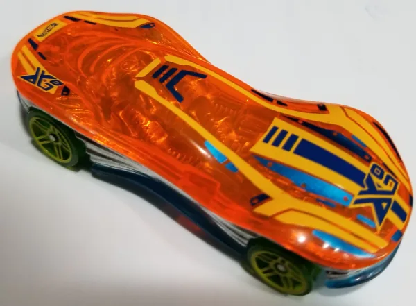 Clear Speeder 2018 Hot Wheels (X-Raycers)